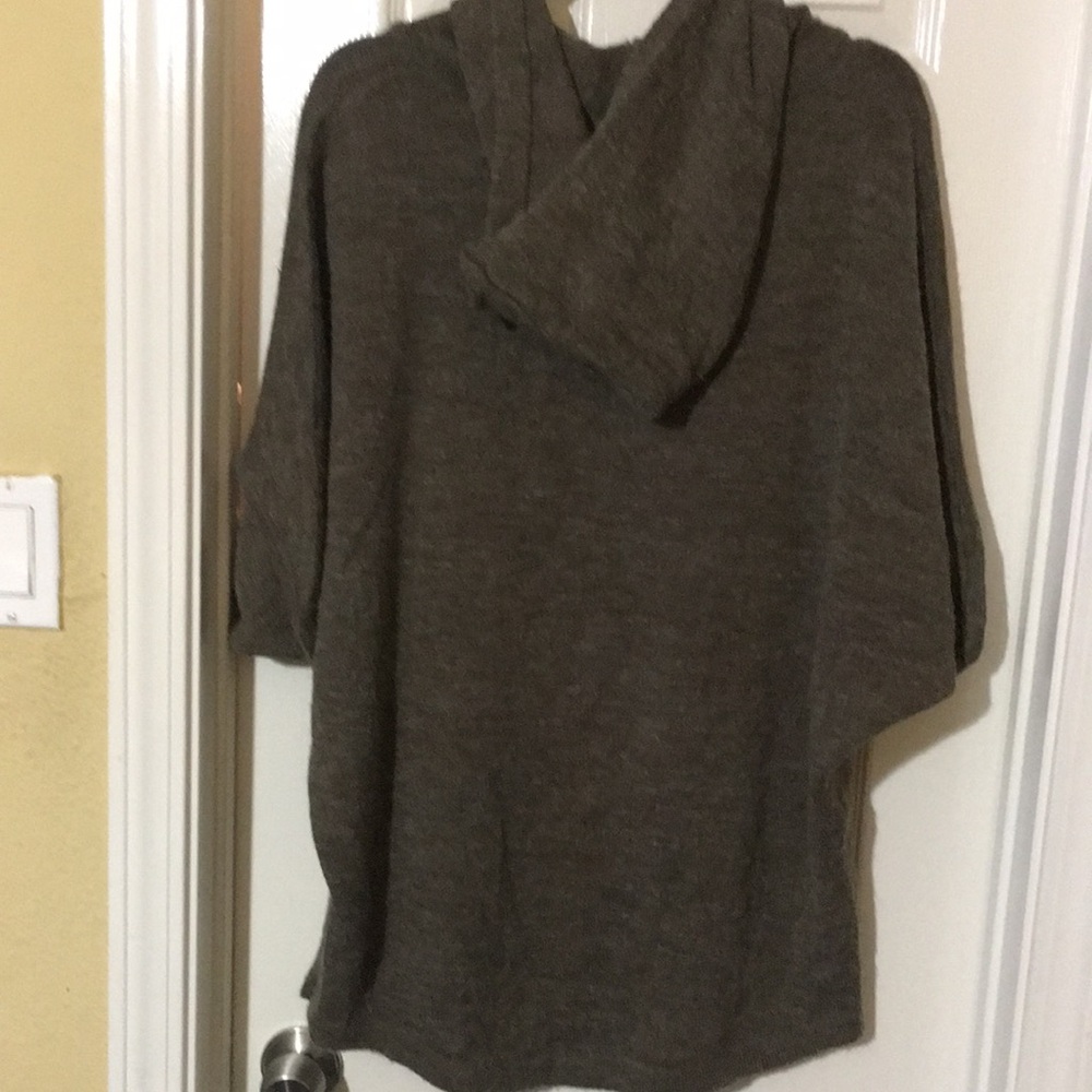 Zara Olive Green Hooded Poncho - Picture 2 of 8